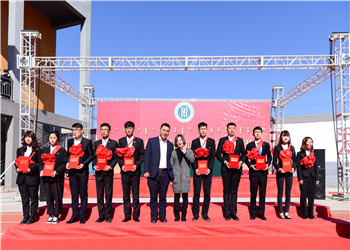 设立“王祖为”奖学金，助寒门学子圆梦“象牙塔”